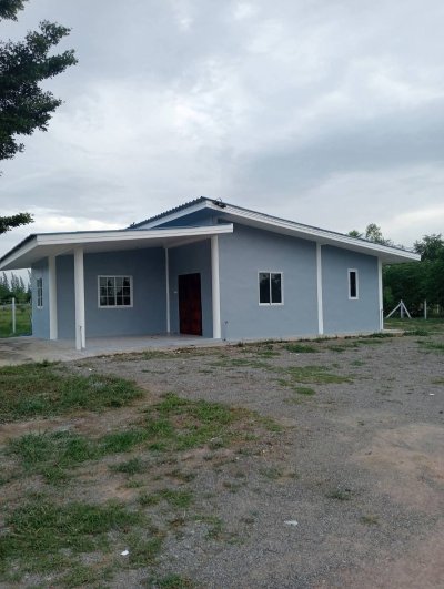 ขายที่ดินพร้อมบ้าน 200 ตร.วา 950,000 ครุฑแดง ฟรีโอน