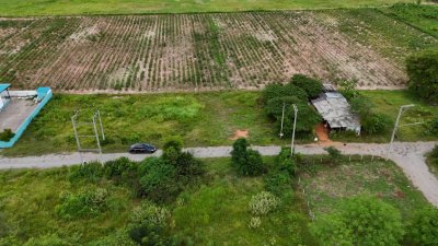 เนื้อที่ 80 ตารางวา ราคาเพียง 200,000 บาท