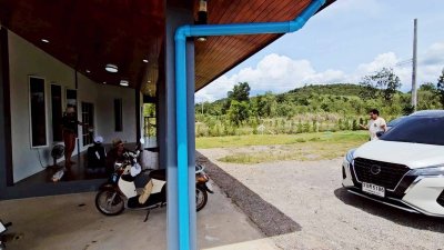 บ้านพร้อมที่ดิน วิวเขา ทำเลที่พักอาศัย ใกล้ 7-11 เพียง 2 กม.
