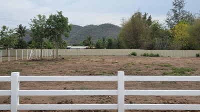 ที่ดินโฉนด วิวภูเขาหน้า-หลัง วิวเขาพาโนราม่า มีไฟฟ้า น้ำประปา ล้อมรั้ว ที่ดินโฉนด วิวภูเขาหน้า-หลัง วิวเขาพาโนราม่า มีไฟฟ้า น้ำประปา ล้อมรั้ว