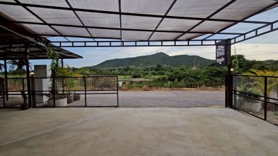 บ้านใหม่พร้อมกิจการค้าขาย ติดถนน 2 ด้าน เขตชุมชน บ้านใหม่พร้อมกิจการค้าขาย ติดถนน 2 ด้าน เขตชุมชน