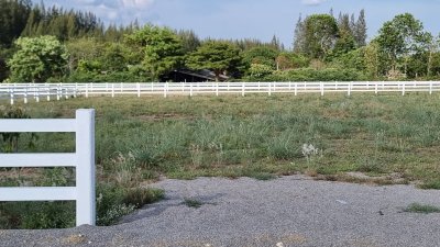 ที่ดินสวนผึ้ง เอกสารสิทธิ์โฉนด ใกล้ตลาดชัฎป่าหวาย ไฟฟ้า น้ำประปาภูมิภาค