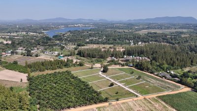 ที่ดินสวนผึ้ง เอกสารสิทธิ์โฉนด 4 ไร่ ติดทางสาธารณะ 3 ด้าน