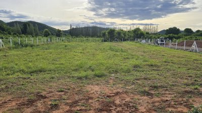 ที่ดินโฉนด วิวเขาล้อม บรรยากาศธรรมชาติ 1 ไร่