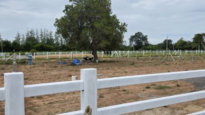 ที่ดินแปลงนี้ ใกล้ถนนทางหลวง ใกล้รพ.จอมบึง, 7-11, แค่ 2นาที