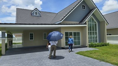 บ้านทรงสไตล์ยุโรป เน้นพื้นที่ใช้สอยในบ้าน 3 ห้องนอน 4 ห้องน้ำ (มีห้องน้ำทุกห้องนอน)