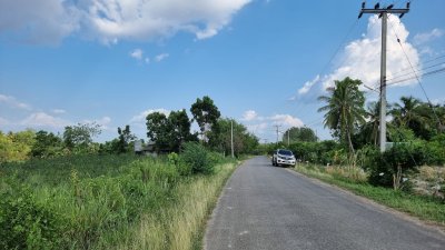 ขายที่ดินอำเภอสวนผึ้งติดถนนลาดยาง 5 ไร่