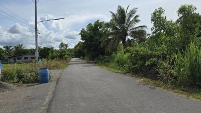 บ้านพร้อมที่ดินสำหรับทำการเกษตร 7 ไร่ ไร่ละ 430,000 บาท