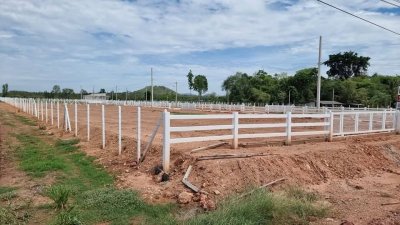 ที่ดินติดถนนทำเลค้าขาย 200 ตร.วา ราคา 890,000 บาท