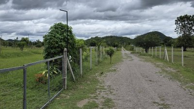ที่ดินเขตชุมชนเกาะตาพุด 6 ไร่ ไร่ละ 490,000.- พร้อมโอน