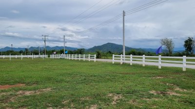 เนื้อที่ 3 ไร่ ราคา 1,590,000 บาท อ.จอมบึง จ.ราชบุรี เนื้อที่ 3 ไร่ ราคา 1,590,000 บาท อ.จอมบึง จ.ราชบุรี