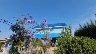 บ้านใต้ถุนสูง ติดถนนทางหลวงชนบท อ.โพธาราม จ.ราชบุรี