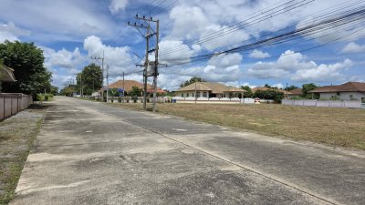 ที่ดินทำเลหมู่บ้านจัดสรร เริ่มต้น 115 ตร.วา