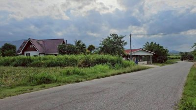 ที่ดินโฉนด เนื้อที่ 4 ไร่ 3 งาน บ้านคา ติดคลองท่าเคย วิวเขา