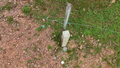 ที่ดินโฉนด หน้ากว้างติดถนนคอนกรีตเนื้อที่ 4 ไร่ ไร่ละ 350,000 บาท