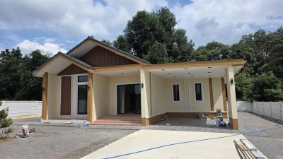 บ้านที่ใกล้ คาเฟ่ 7-11 และรพ. แค่ 3 นาที บ้านที่ใกล้ คาเฟ่ 7-11 และรพ. แค่ 3 นาที