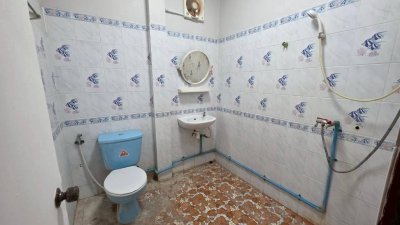 บ้านพร้อมที่ดิน และกิจการห้องเช่า ต.ปากช่อง อ.จอมบึง จ.ราชบุรี