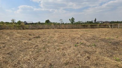 ที่ดินวิวเขา ไม่มีประวัติน้ำท่วม 1 ไร่ ราคา 870,000.-