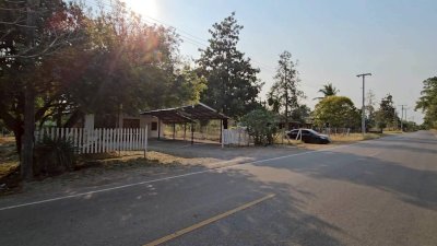 บ้านหลังนี้ทั้งสวย ทั้งถูก 750,000บาท ติดถนนลาดยาง