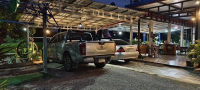 บ้านพร้อมที่ดินติดถนนลาดยาง มีคลองน้ำสาธารณะล้อม ต.เขาขลุง อ.บ้านโป่ง จ.ราชบุรี