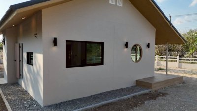 บ้านสไตล์มินิมอล เรียบง่าย ฟังชั่นครบ 150ตร.วา บ้านสวนในฝันได้เลย