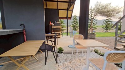 บ้านบนที่ดินโฉนดวิวเขา พร้อมเฟอร์นิเจอร์ และพื้นที่สวนพักผ่อนชมวิว