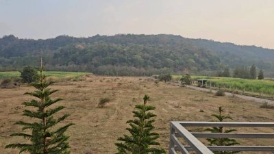 บ้านบนที่ดินโฉนดวิวเขา พร้อมเฟอร์นิเจอร์ และพื้นที่สวนพักผ่อนชมวิว