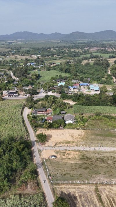 ที่ดินติดถนนลาดยาง ไฟฟ้า น้ำประปา เขตชุมชน ต.เขาขลุง อ.บ้านโป่ง จ.ราชบุรี