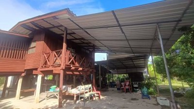 ขายบ้านสวน บ้านไม้ และสวนผลไม้ ทุเรียน เงาะ ลองกอง มังคุด