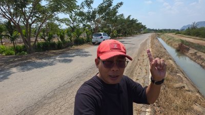 แปลงนี้สวย ริมคลองชลประทาน ต.เขาแร้ง อ.เมืองราชบุรี จ.ราชบุรี