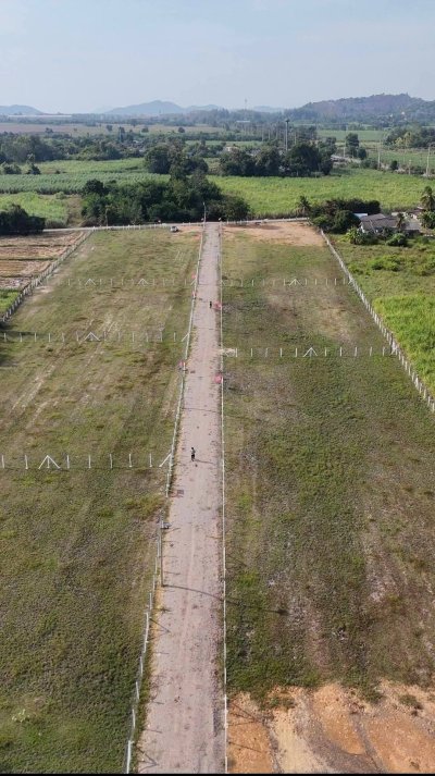 ที่ดินติดถนนลาดยาง 2 ไร่ สด-ผ่อน ต.เขาขลุง อ.บ้านโป่ง จ.ราชบุรี