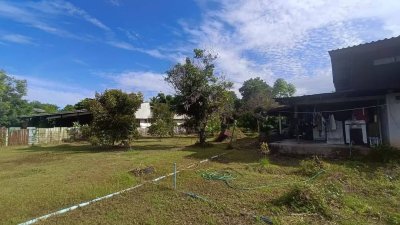 ขายบ้านสวน บ้านไม้ และสวนผลไม้ ทุเรียน เงาะ ลองกอง มังคุด