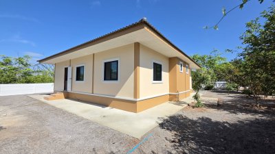 บ้านสวนชั้นเดียว ใกล้ตลาดจอมบึง ต.จอมบึง อ.จอมบึง จ.ราชบุรี