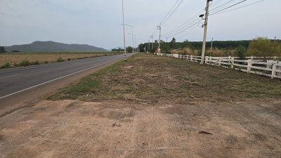 ที่ดิน 3ไร่ ติดถนน ทำเลค้าขาย ธุรกิจในอนาคต อ.โพธาราม จ.ราชบุรี