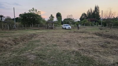 ขายที่ดินโฉนดครุฑแดง เนื้อที่ 2 ไร่ ราคา 1,100,000 บาท