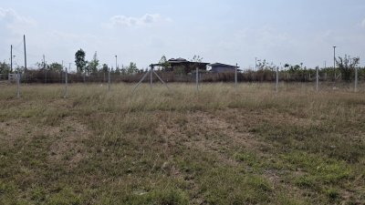 ที่ดินโฉนด 1 ไร่ ไม่มีประวัติน้ำท่วม เป็นเนินสูงกว่าถนนหลัก