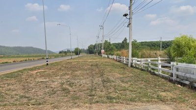 ที่ดิน 3ไร่ ติดถนน ใกล้โครงการพระราชดำริเขาชะงุ้ม