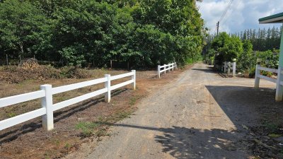 ที่ดินเหมาะทำเกษตร มีชุมชนเพื่อนบ้าน 2 ไร่ ไร่ละ 490,000 บาท