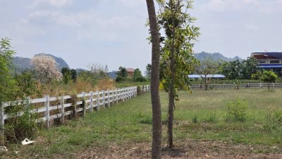 ที่ดิน 3ไร่ ติดถนน ใกล้โครงการพระราชดำริเขาชะงุ้ม