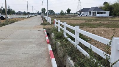 ที่ดินโฉนด วิวเขาโอบ 265 ตร.วา 690,000.- ฟรีโอน