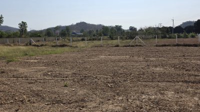 ที่ดินโฉนด วิวเขาโอบ 265 ตร.วา 690,000.- ฟรีโอน