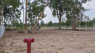 ที่ดินแบ่งขาย โครงการติดถนน 4 เลน เนื้อที่ 205 ตร.วา 850,000.-