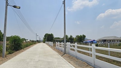 ที่ดินไม่เคยมีประวัติน้ำท่วม ใกล้รพ. ถนนคอนกรีต ต.จอมบึง อ.จอมบึง จ.ราชบุรี