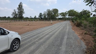 ที่ดินแบ่งขาย โครงการติดถนน 4 เลน เนื้อที่ 205 ตร.วา 850,000.-