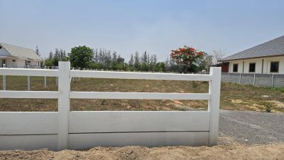 ที่ดินไม่เคยมีประวัติน้ำท่วม ใกล้รพ. ถนนคอนกรีต ต.จอมบึง อ.จอมบึง จ.ราชบุรี