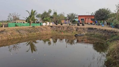 ที่ดินโฉนดพร้อมสิ่งปลูกสร้าง 5 หลัง แถมเฟอร์นิเจอร์ภาย, เครื่องใช้ไฟฟ้า มีสระน้ำทำการเกษตร