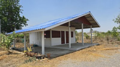 บ้านสวน ปลูกต้นไม้หลากชนิด ต.จอมบึง อ.จอมบึง จ.ราชบุรี