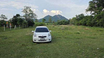 ที่ดินติดห้วย วิวเขา อยู่ในเขตชุมชนหมู่บ้าน มีสระน้ำออก1ลูก ทำเกษตรได้