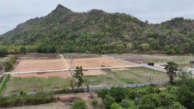 ที่ดินโฉนด วิวเขาโอบ 265 ตร.วา 690,000.- ฟรีโอน ต.เขาชะงุ้ม อ.โพธาราม จ.ราชบุรี