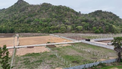 ที่ดินโฉนด วิวเขาโอบ 265 ตร.วา 690,000.- ฟรีโอน ต.เขาชะงุ้ม อ.โพธาราม จ.ราชบุรี